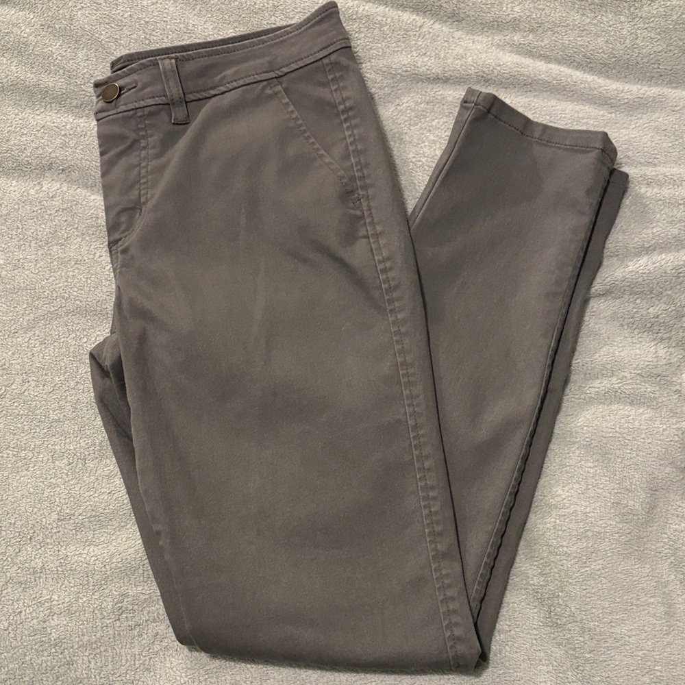 41 Hawthorn Green Skinny Stretchy Pants size 8